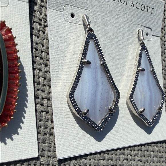 Kendra Scott Earring Set - Picture 8 of 12